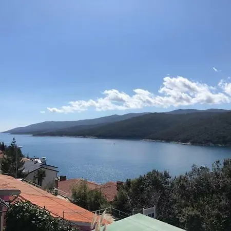 1 Apartman *